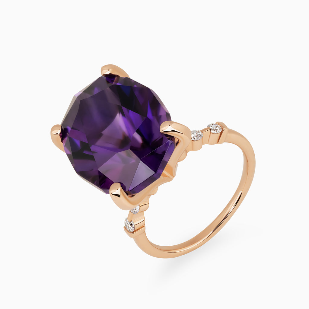 14.62ct Oval Amethyst Ring