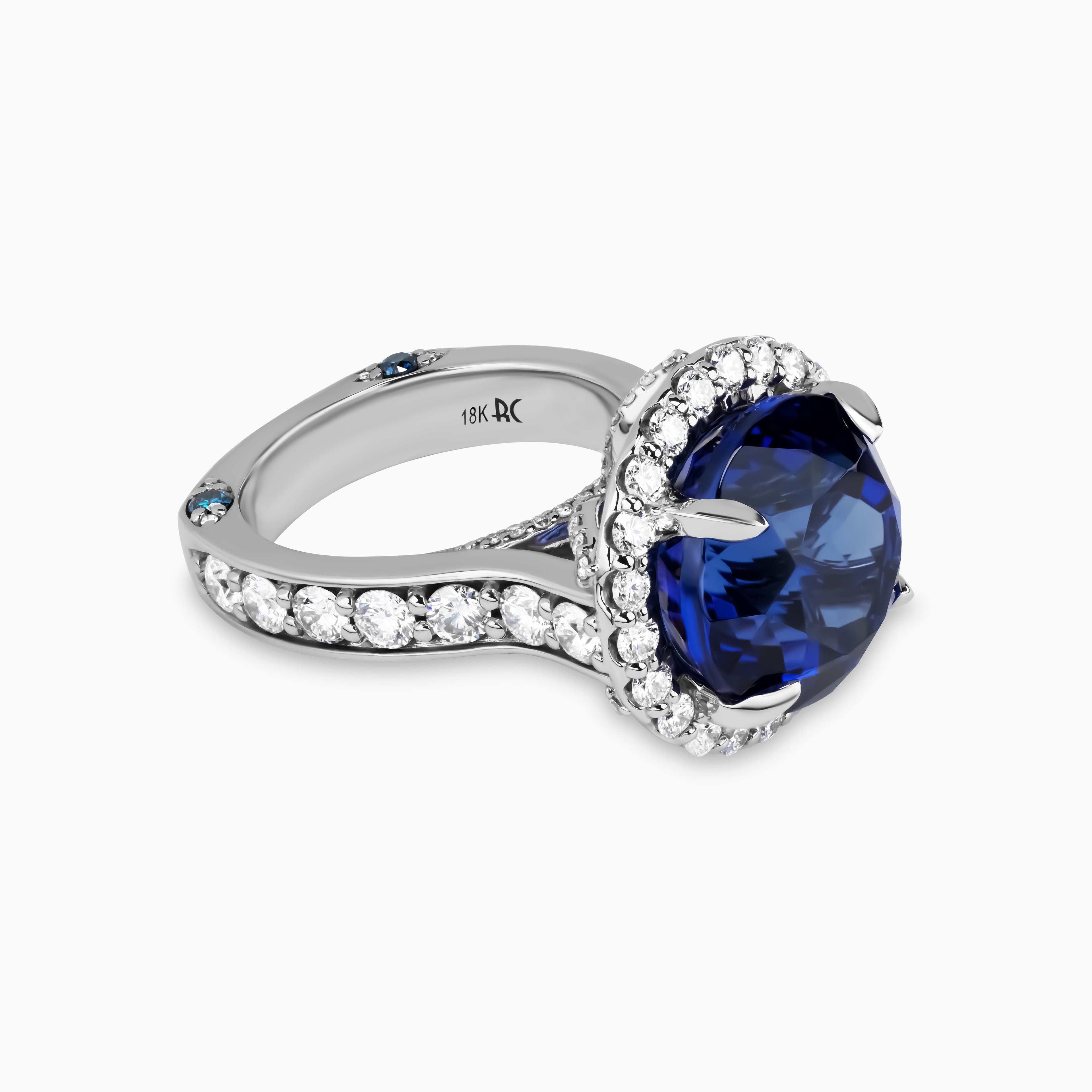 Her Majesty Tanzanite Ring