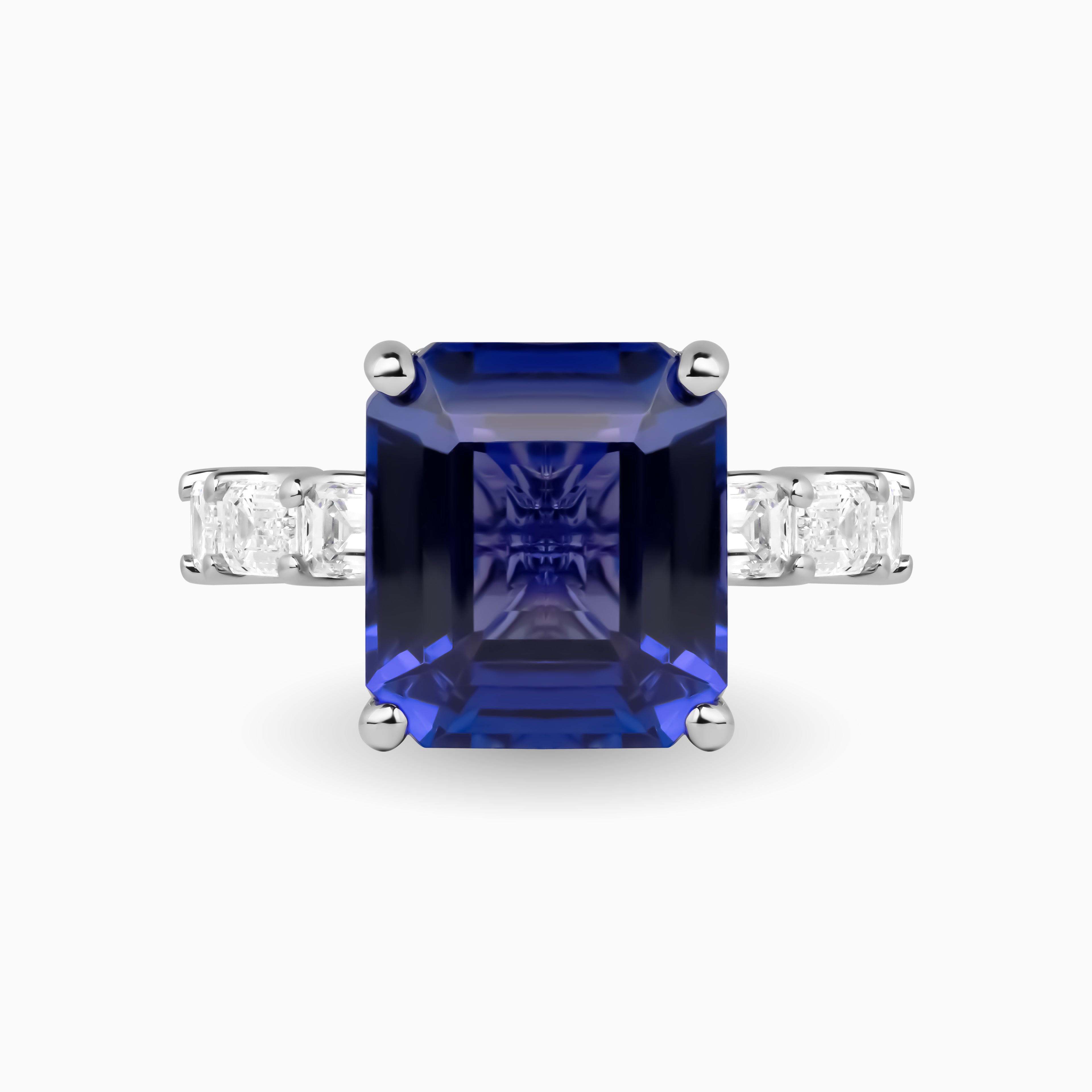 7.96ct Tanzanite Ring with Diamonds