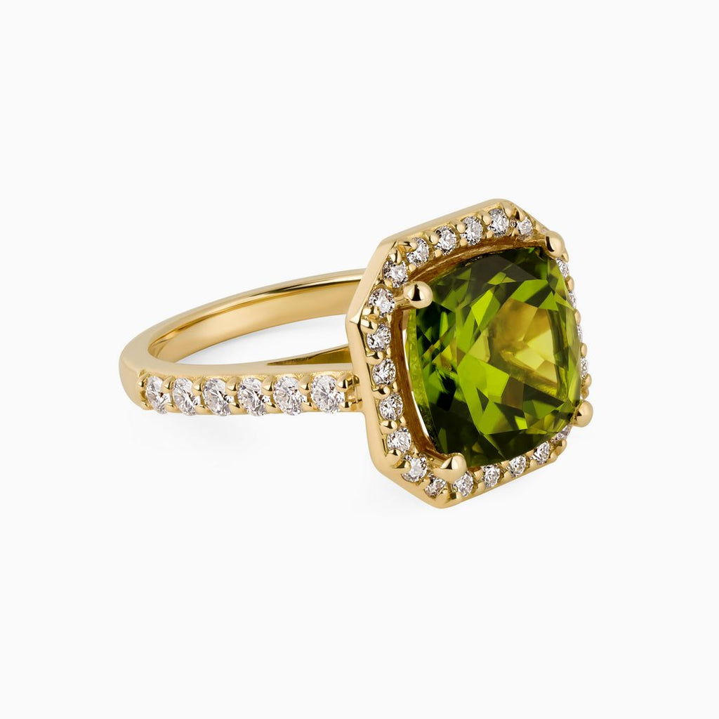 5.00ct Peridot Ring with Diamonds
